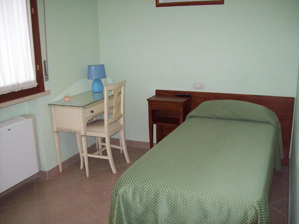 Residenza Stazione Bonferraro Room photo